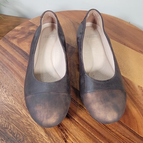 Dansko Lisanne Brown Leather Flats Burnished Bronze Toe Cap Size 37 - Picture 9 of 17
